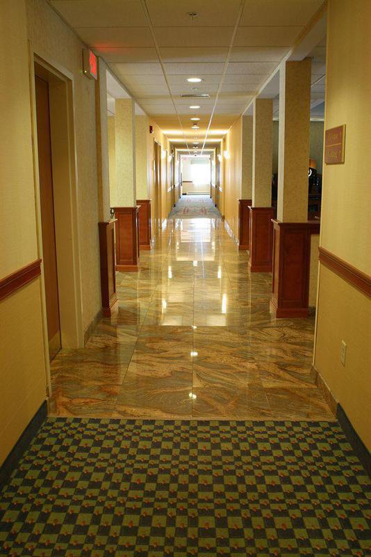 Hudson Holiday Inn Express Hotel & Suites Boston - Marlboro By Ihg מראה פנימי תמונה